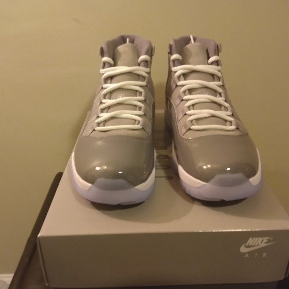 Jordan 11 - Picture 3 of 3